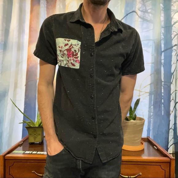 on the byas Other - On the BYAS Casual Button Down Shirt